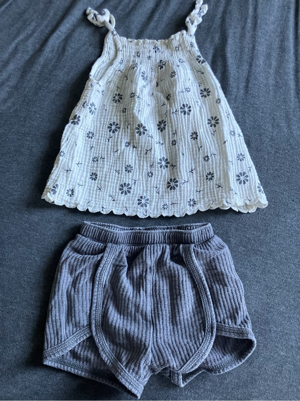 Grayson Threads White Floral Tank & Gray Ribbed Shorts Set